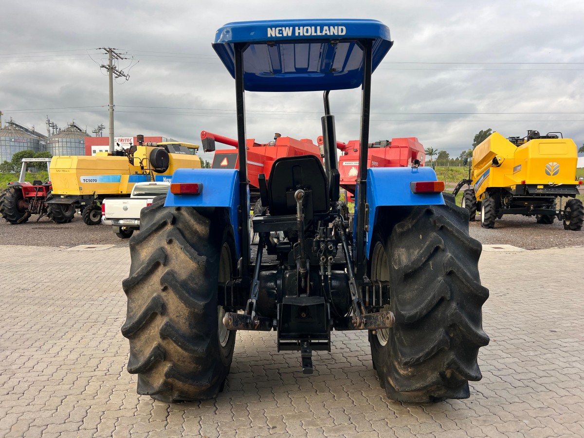 TRATOR, 7630 - Marca: NEW HOLLAND - CRM - Super Tratores