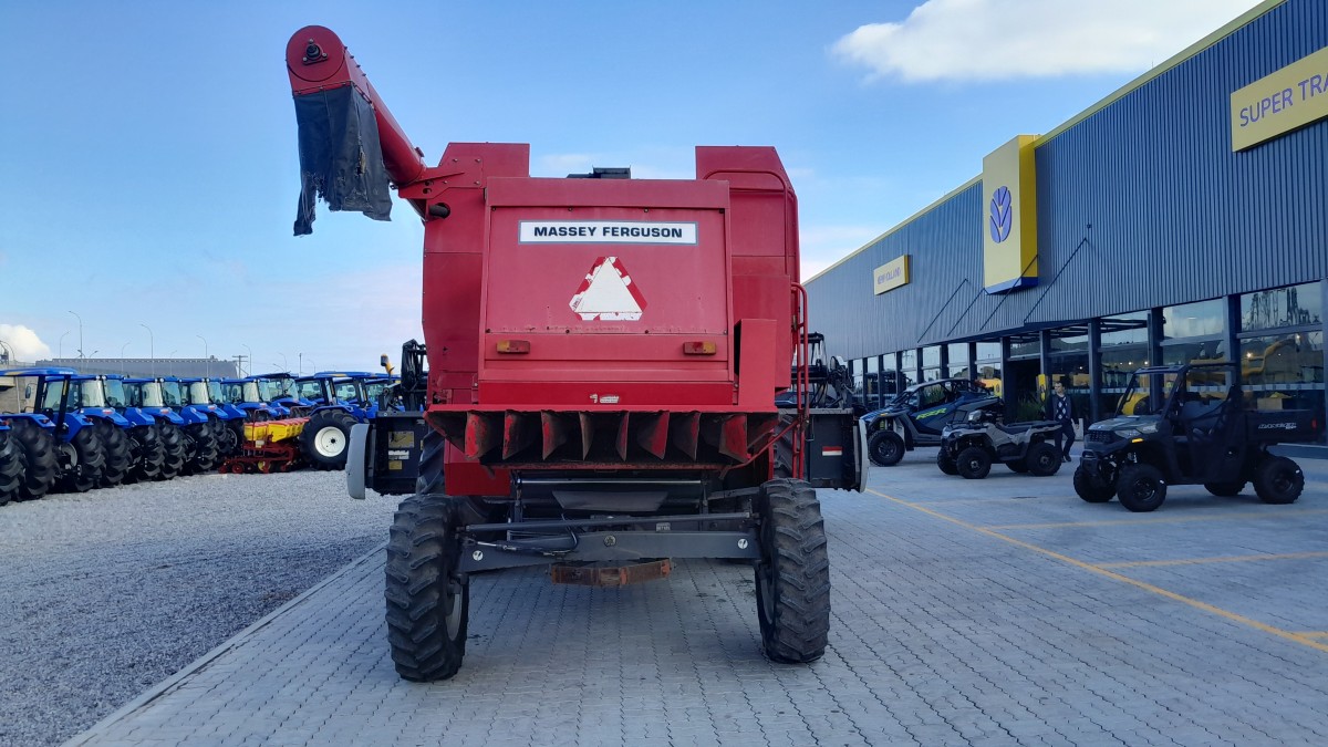 COLHEITADEIRA, 5650, PL18 flexível - Marca: MASSEY FERGUSON