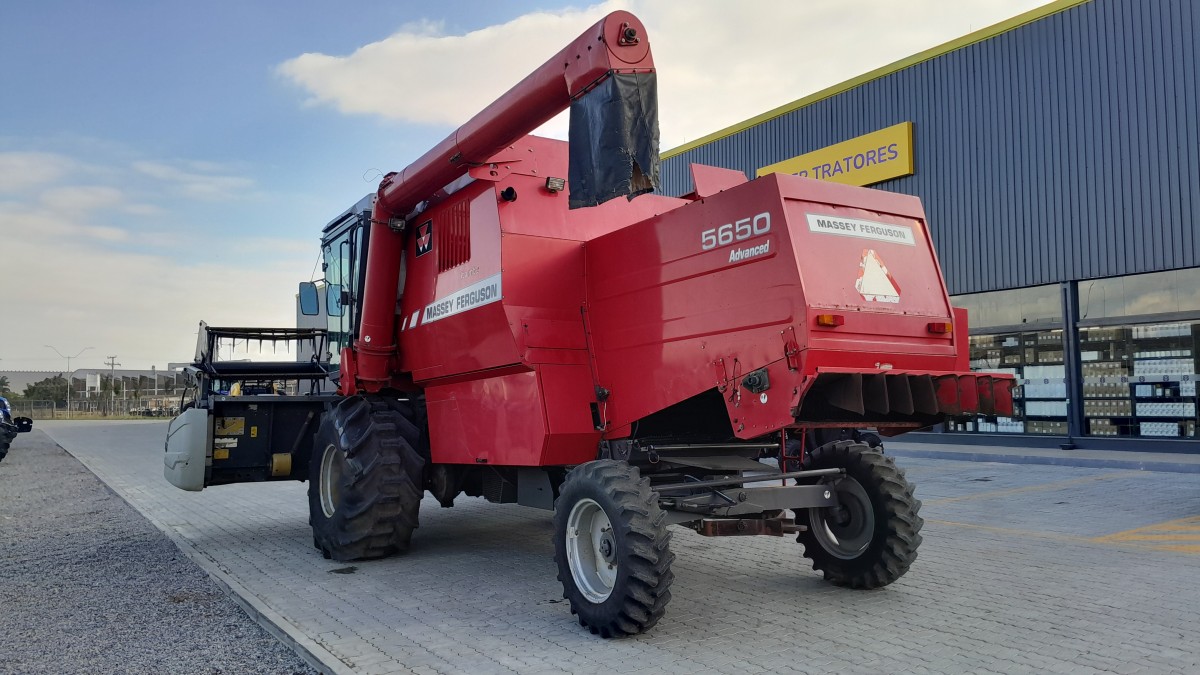 プラットホーム COLHEITADEIRA, 5650, PL18 flexível - Marca: MASSEY FERGUSON